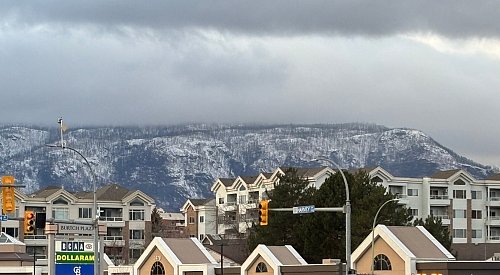 Kelowna weather: Mainly cloudy, windy, mild