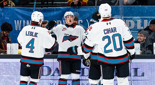 Highlights: Smith scores 4 goals as Rockets sweep weekend in Portland