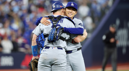 Dodgers even World Series with stellar pitching